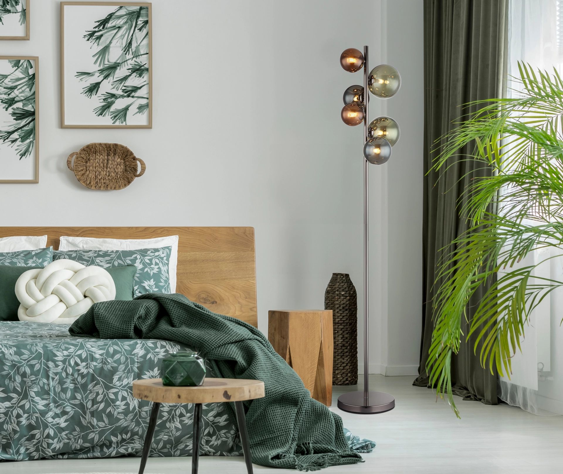 globo-lampedetable-riha-multicolore-verre-lampeenverrecoloré-g9-56142-6s-1