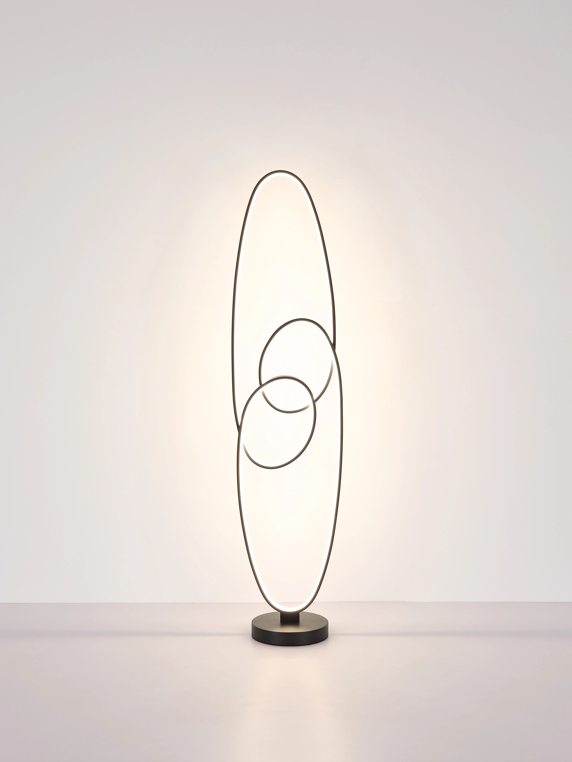 globo-lampedetable-spira-noir-métal-led-67177-36s-1