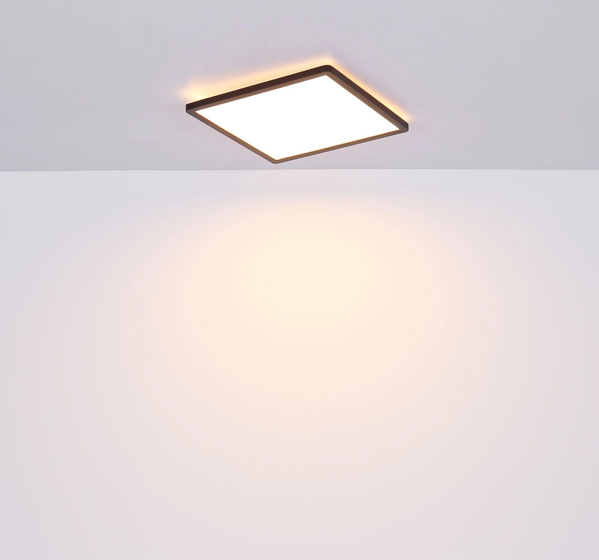 globo-plafonnier-sapana-noir-plastique-plafonnier-led-41563-18b-1