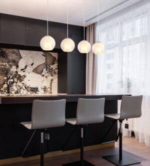 globo-suspension-barry-acier-verre-grandelampedetableàmanger-e27-15749n-4h-1