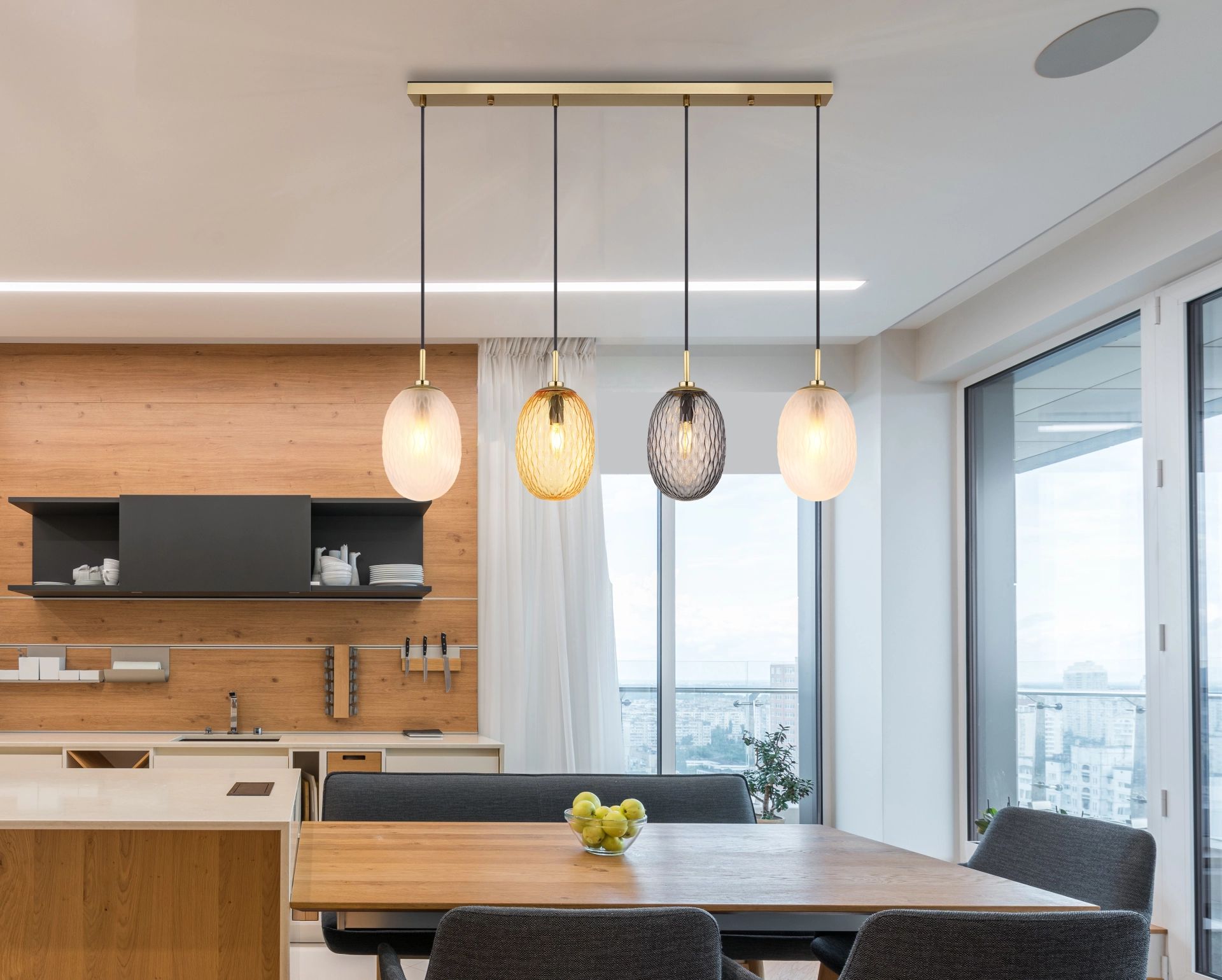 globo-suspension-devin-multicolore-verre-grandelampedetableàmanger-e14-15899-4h-1