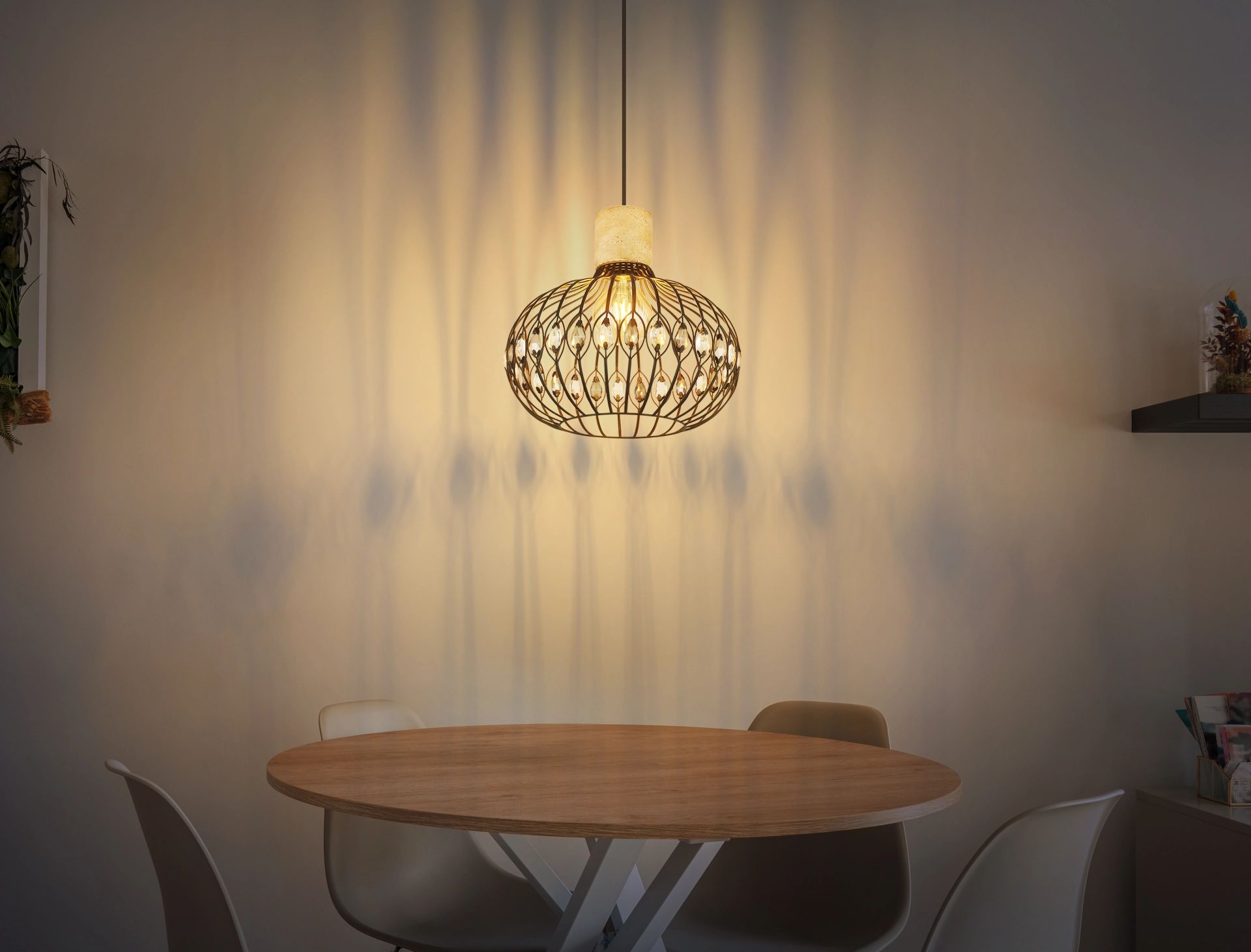 globo-suspension-dorthy-noir-métal-ø38cm-e27-15778h-1