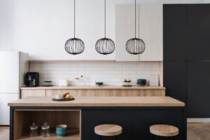 globo-suspension-galway-noir-métal-grandelampedetableàmanger-led-15652-3h-1