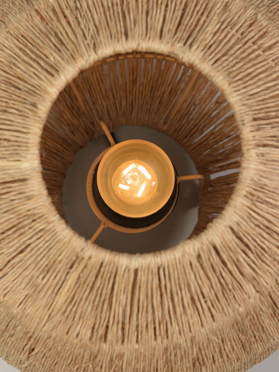 good&mojo-lampedetable-iguazu-naturel/noir-roseau-ø25cm-e27-iguazu/t25/n-06